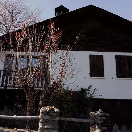 Can Serraima, Casa Rural A Prop De La Cerdanya Neva Exterior foto